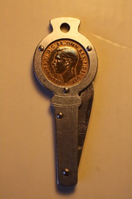 Richards lucky farthing George VI head.jpg