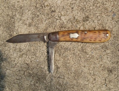 ULSTER KNIFE CO..JPG