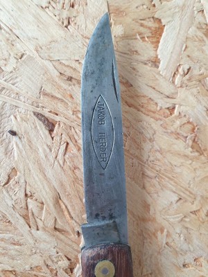 JAKOB_HERDER_knife_02.jpg