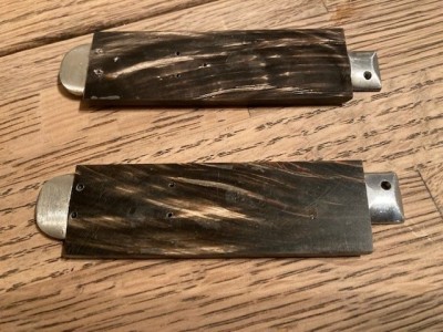 bolster b horn knife.jpg