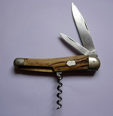 CS Knives 005.jpg