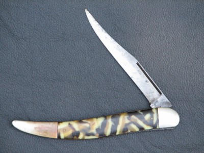 Nice Imperial (with warts), great blade style.