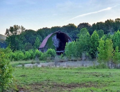 Barn.jpg