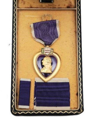 Purple Heart in issued display. (2).jpg