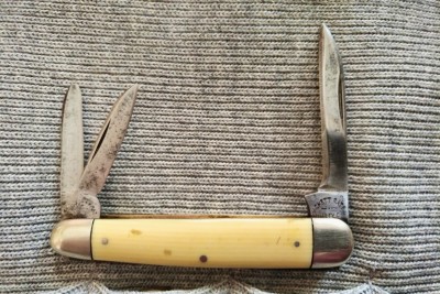 Hackett-Gates-Hurty (French ivory)