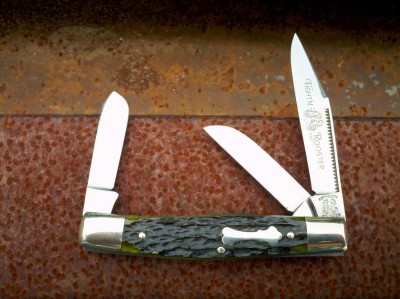 Fight'n Rooster Stockman Green Pick Bone.jpg