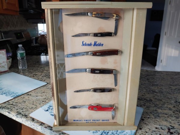 display3.jpg