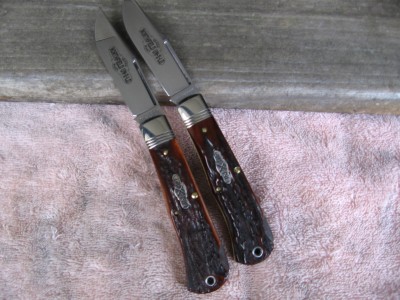 #721110 Red Stag Lockback.JPG