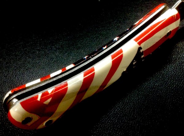 CAMILLUS 907F-&quot;Ol' Glory&quot; Series<br />Pocket Knife #16.