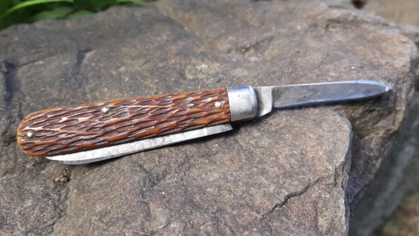 Schrade Cut Co peach seed bare head boys knife