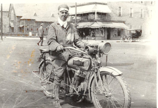 LRV on Emblem MC circa 1914 place unknown.jpg
