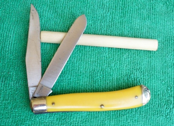 Schrade Walden 293Y_b.jpg
