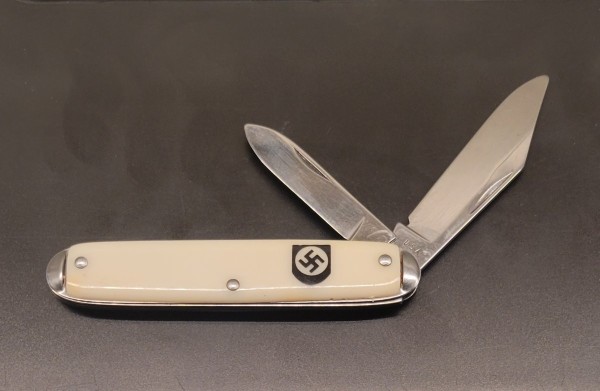 Swastika Knife.jpg