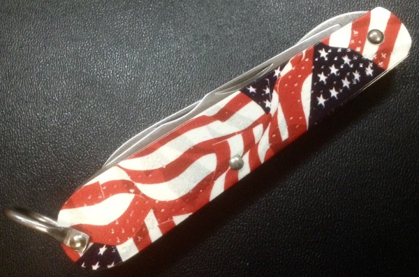 CAMILLUS 327F-&quot;Ol' Glory&quot; Series<br />Pocket Knife #25.