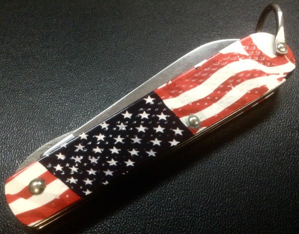 CAMILLUS 327F-&quot;Ol' Glory&quot; Series<br />Pocket Knife #25.