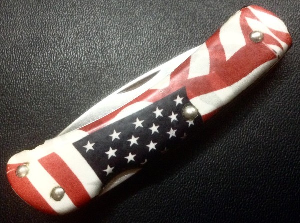 CAMILLUS 907F-&quot;Ol' Glory&quot; Series<br />Pocket Knife #26.