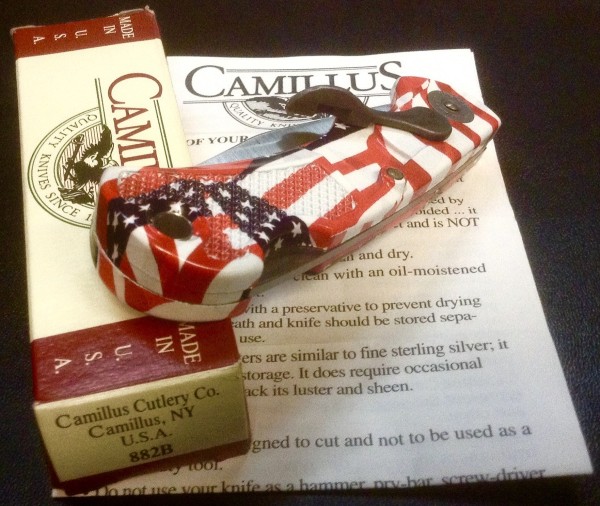 The Group. Wrong Pattern Number (882B) On The Box.<br />CAMILLUS 5848F-&quot;Ol' Glory&quot; Series<br />Pocket Knife #32.