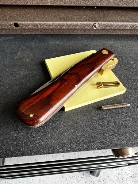 knife2.jpg