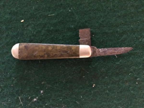 Old Knife a.jpg