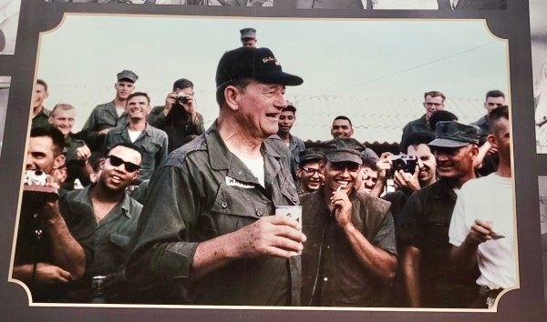 USO tour, Viet Nam