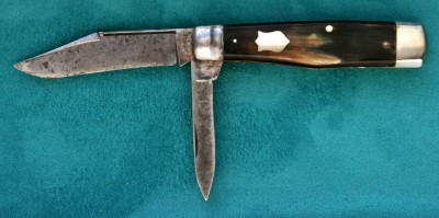uticagunhorn1.jpg