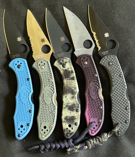 spyderco delicas.jpg