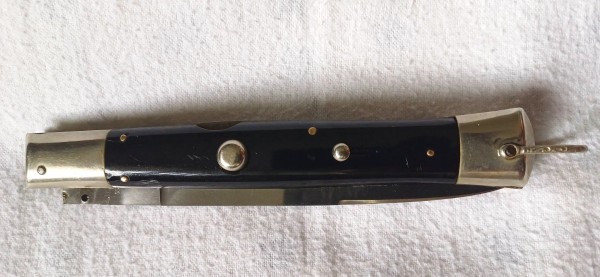 STILETTO4.jpg