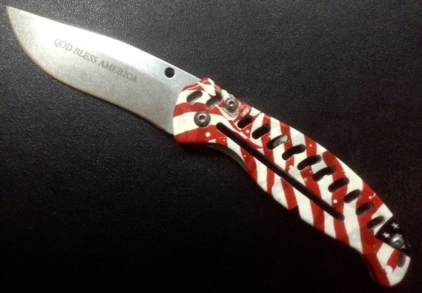 CAMILLUS (CUDA®) CU220F-&quot;Ol' Glory&quot; Series<br />Pocket Knife #36.