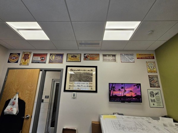 office1.jpg