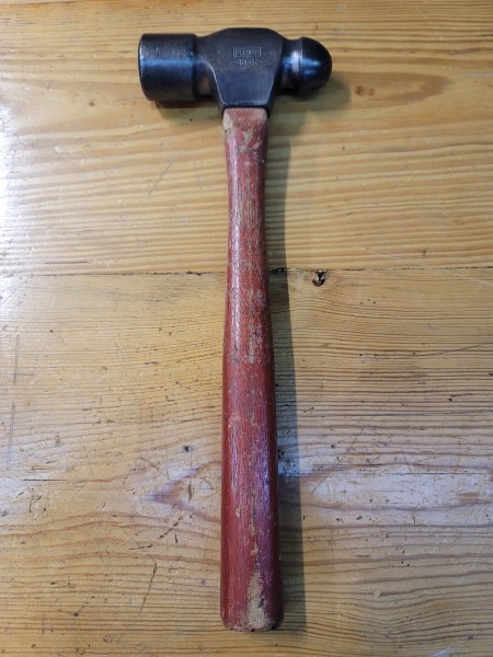 40 oz Plumb hammer