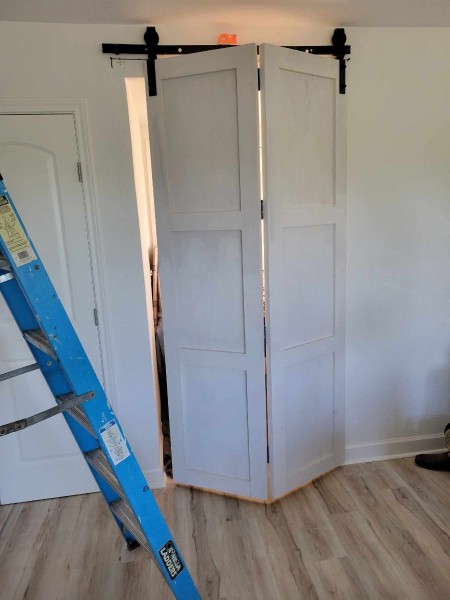 Bi-Fold hardware didn't work