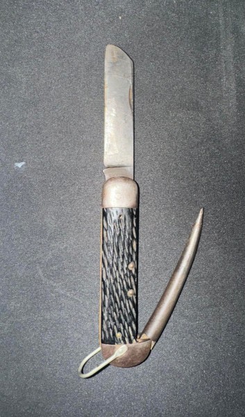 knife.jpg