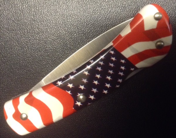 CAMILLUS 907F-&quot;Ol' Glory&quot; Series<br />Pocket Knife #40.