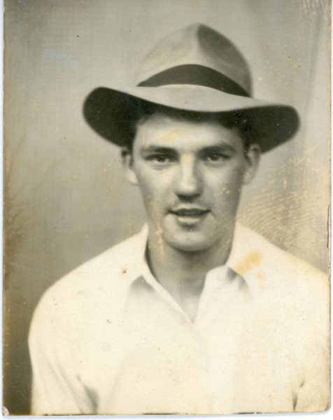 Charles (Buster) Chapman 1941.jpg