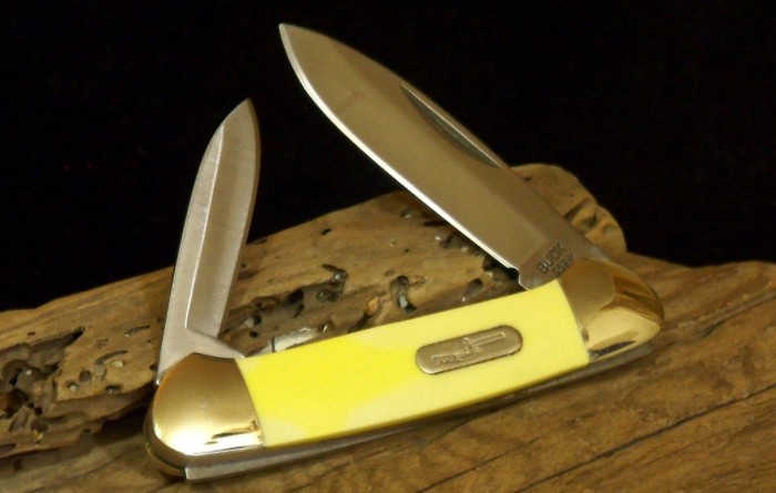 Buck Chinese Ol Yeller Canoe.JPG