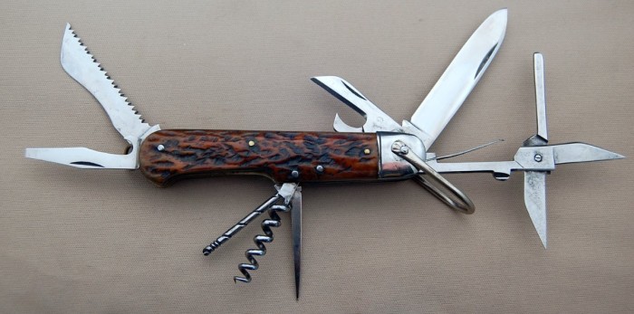 LFC Multitool 3.JPG