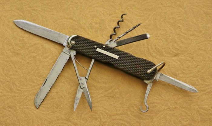 Sheffield Dobie Sportsman (1800x1071).jpg