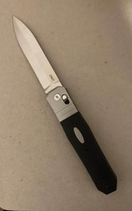 Temu CRKT Redemption clone(counterfeit)
