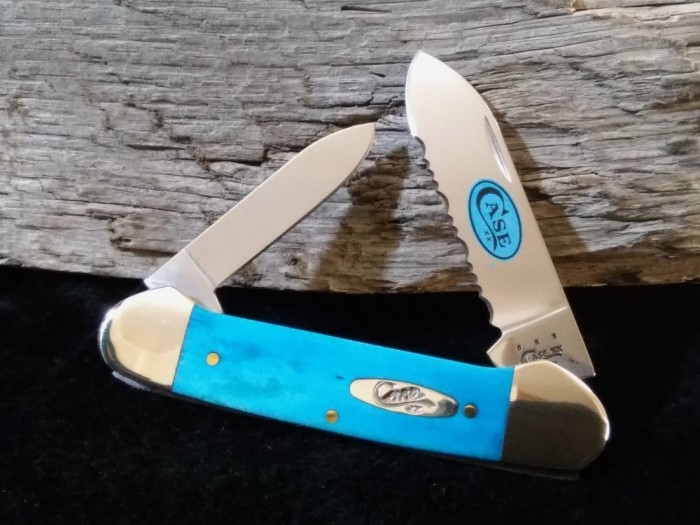 Caribbian Blue Serrated Master 2016.jpg