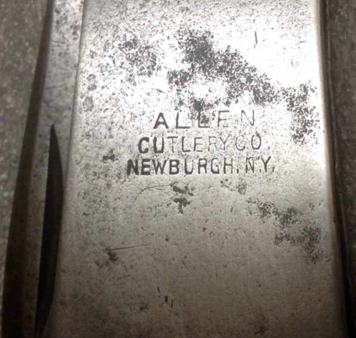 The Manufacturer Handle Stamp.