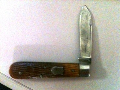 knife.JPG