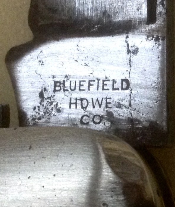 The Main Blade Front Tang Stamp.<br />Per GOINS (1998 Edition) - g 1910-1930.<br />Per LEVINE - 1898-19??