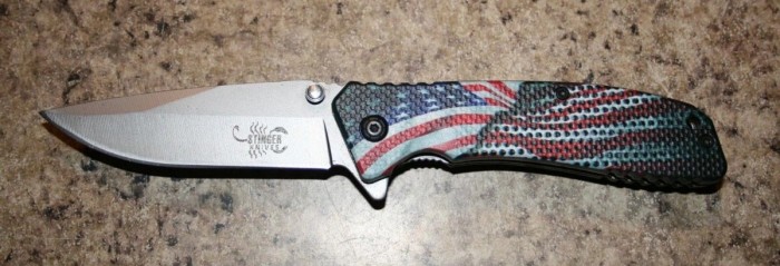 Stinger flag knife.jpg