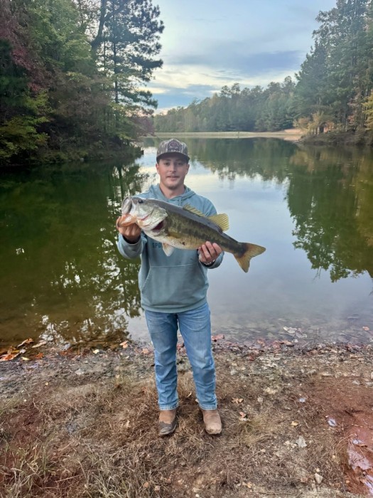 Good bass but they didn't tell me how much it weighed. Good job, Christian!
