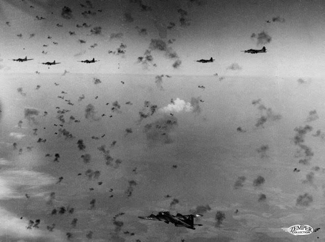 B-17s-German-flak.jpg