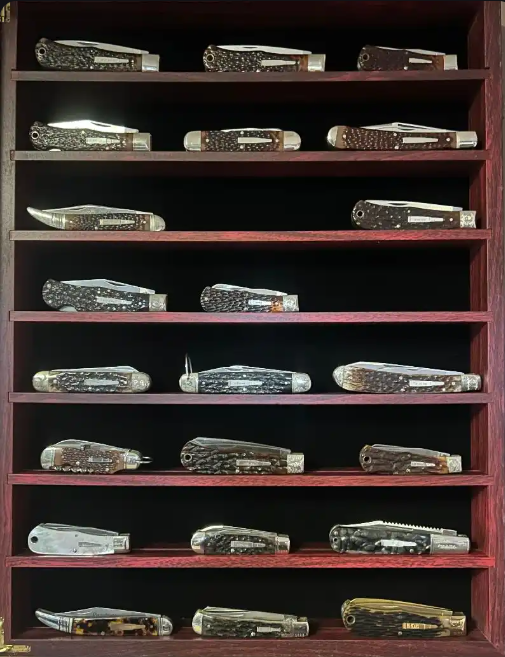 Remington_Knife_Display_1.png