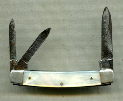 Robeson mother of pearl.jpg
