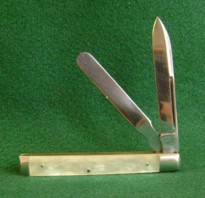 KaBar faux pearl.jpg