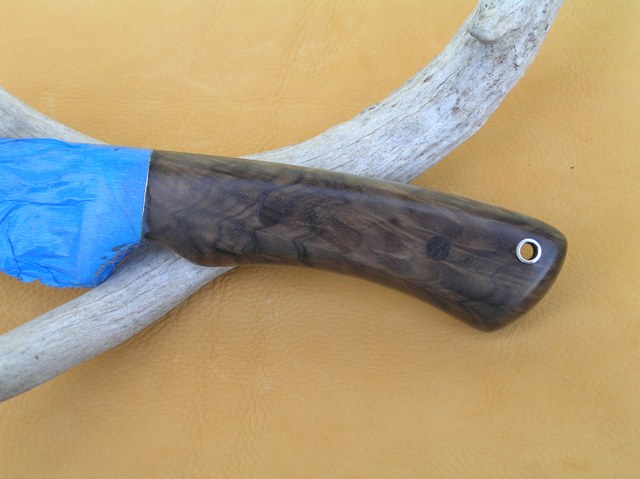Claro Walnut Scales (Western Black Walnut)