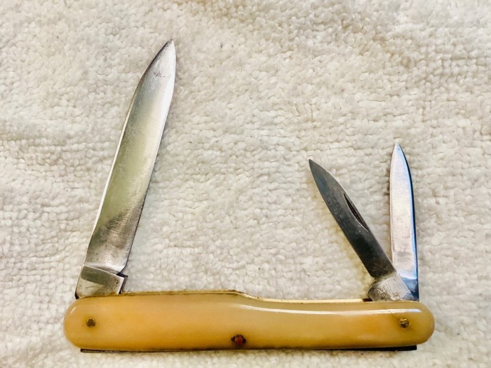 Rather &amp; Co. gunstock whittler, pile side